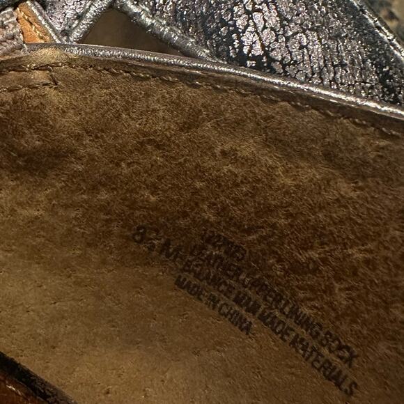 Sofft Pewter Silver Metallic T-Strap Peep Toe Heels - 8.5 Elegant Comfort Dressy - Picture 5 of 9